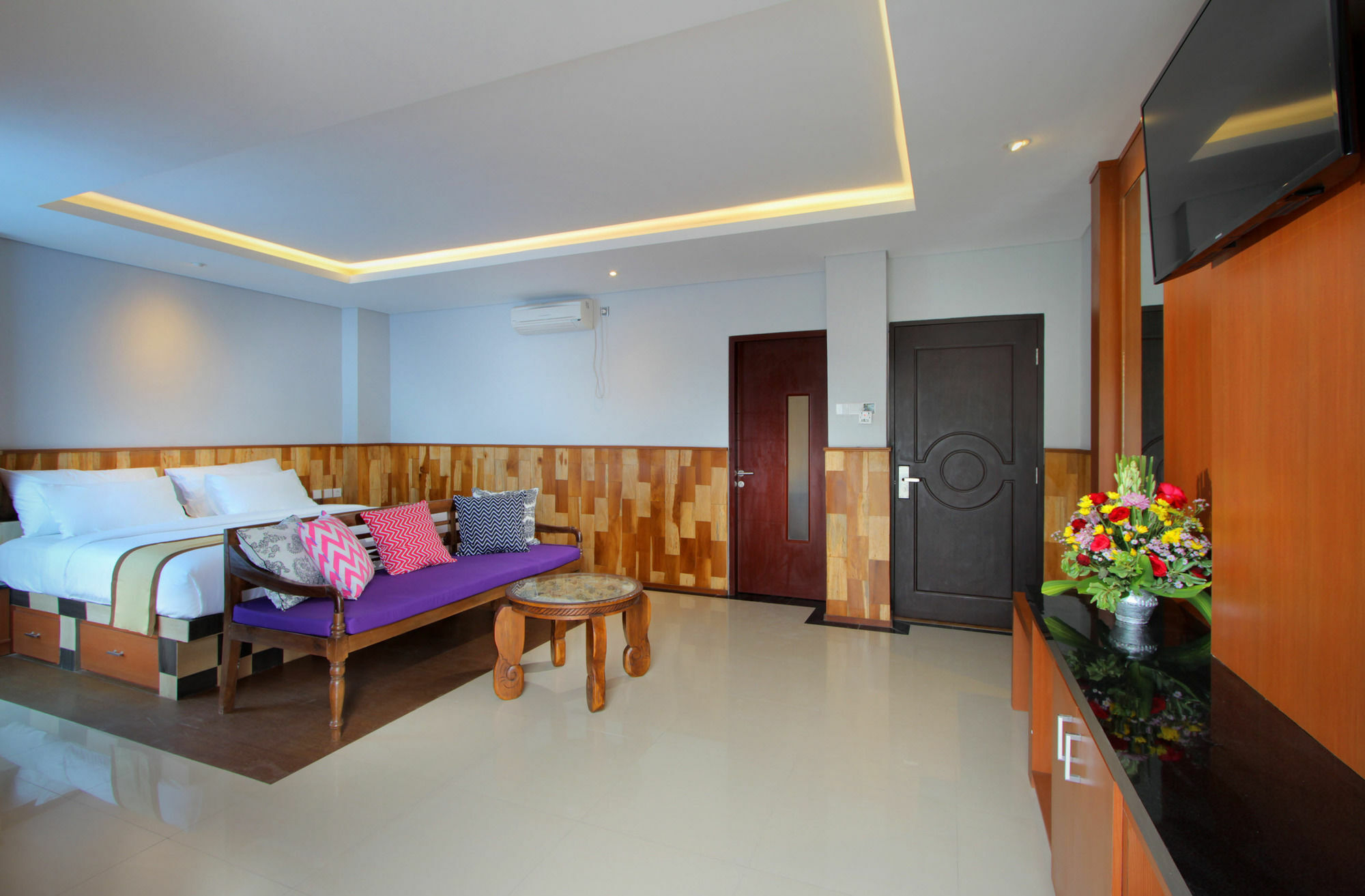 Sand Beach Luxury Living Кута Экстерьер фото
